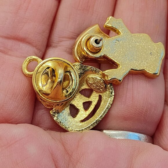 Vtg Lot of 2 Enamel Halloween Ghost & Pumpkin Pins - Picture 7 of 7